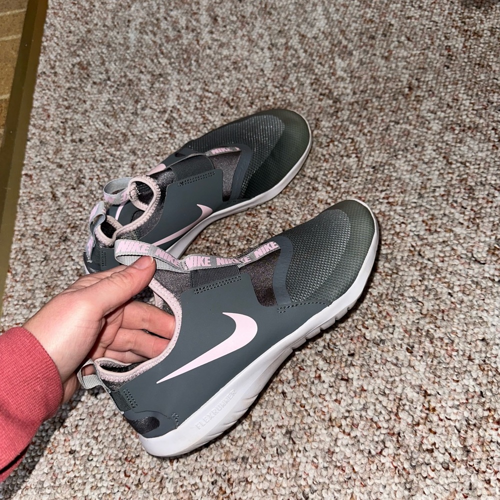 Nike Youth Gray Sneakers